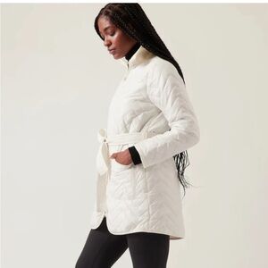 NWT Athleta Mendocino puffer Coat white size S